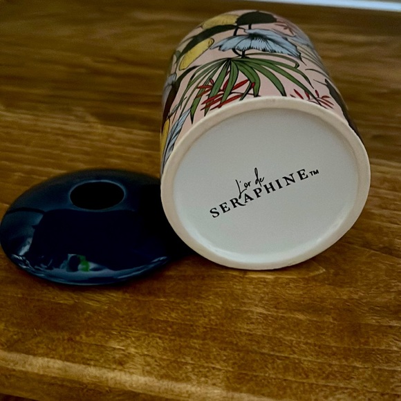 L'or de Seraphine diffuser vessel container in Mansour
Marrakech design ๐ฆ๐ด - Picture 4 of 5